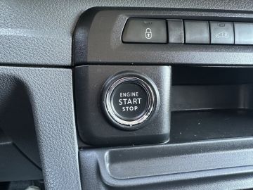Peugeot E-Expert